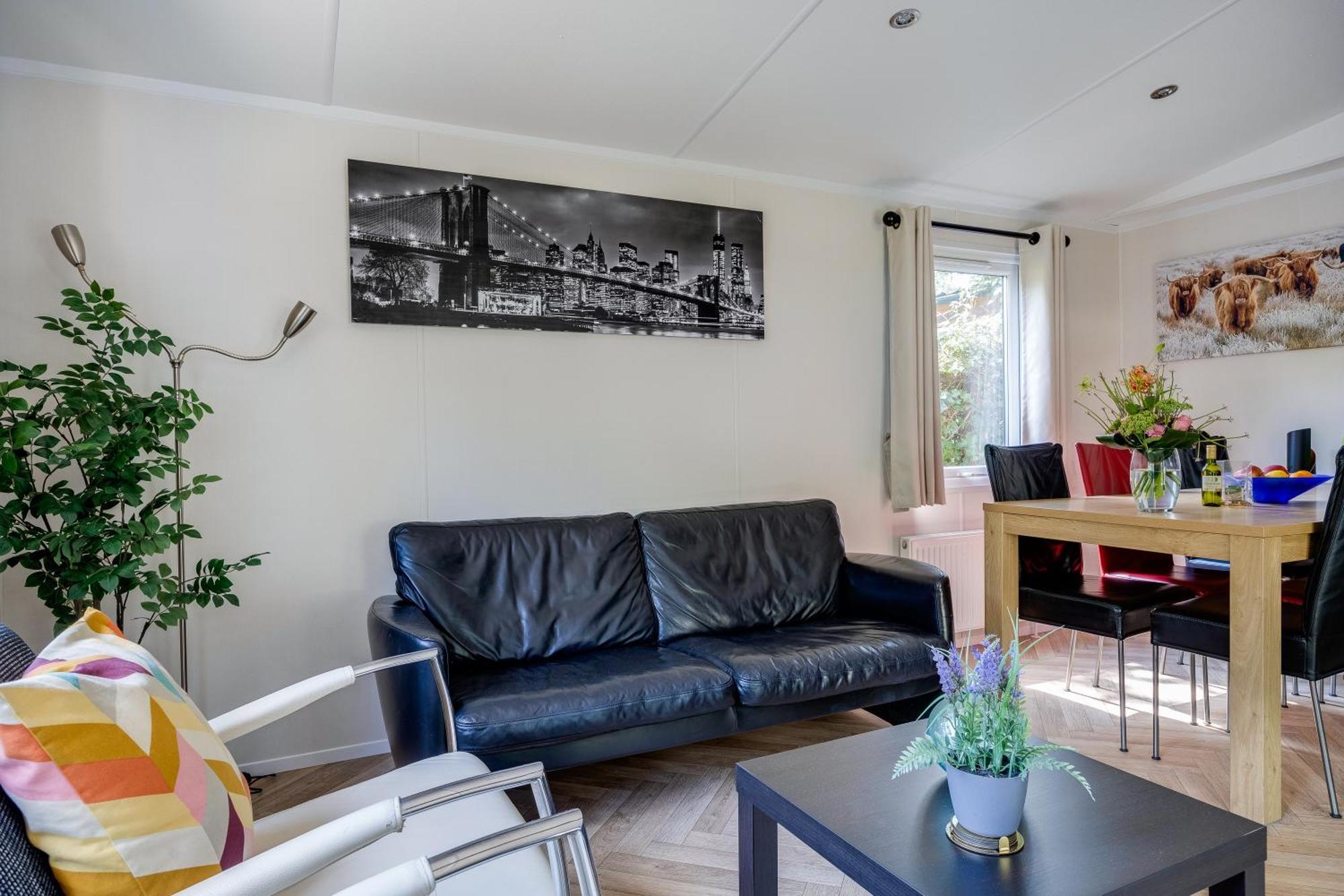 Veluwe Hoenderloo Luxury Chalet With Private Sauna And Hot Tub - Swimming Pool Tennis Court Supermarket Bowling Alley Theatre And Entertainment For Children מראה חיצוני תמונה